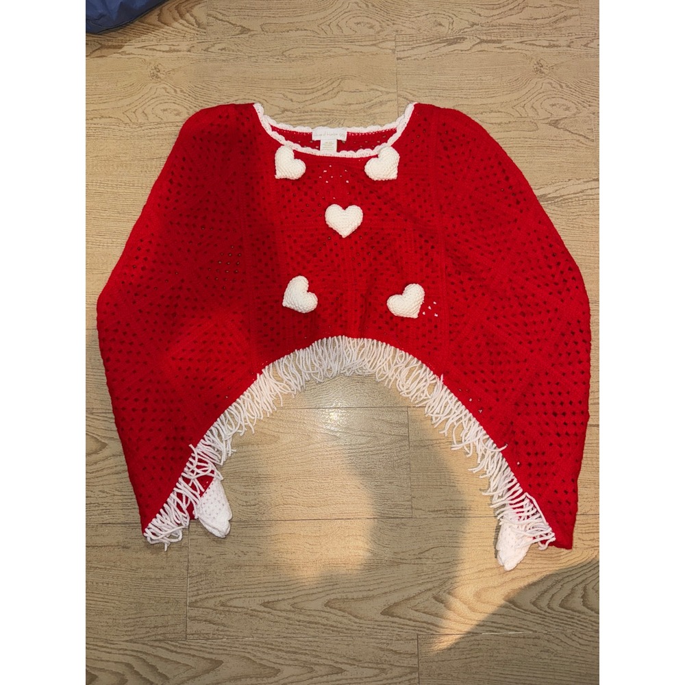 NWT House of Harlow Red Crochet Heart Poncho Fringe‎ One Size Valentine Sweater